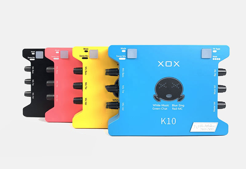 Sound card XOX K10 10th Jubilee trong combo livestream karaoke trực tuyến